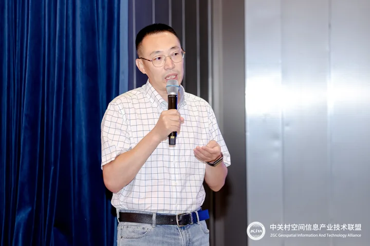 项目路演现场 · 09